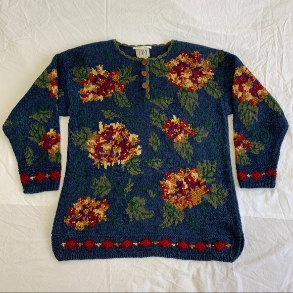 Hand Knit Ivy Vintage Embellished Tunic Sweater, grandma core, cottagecore, M - Picture 15 of 16
